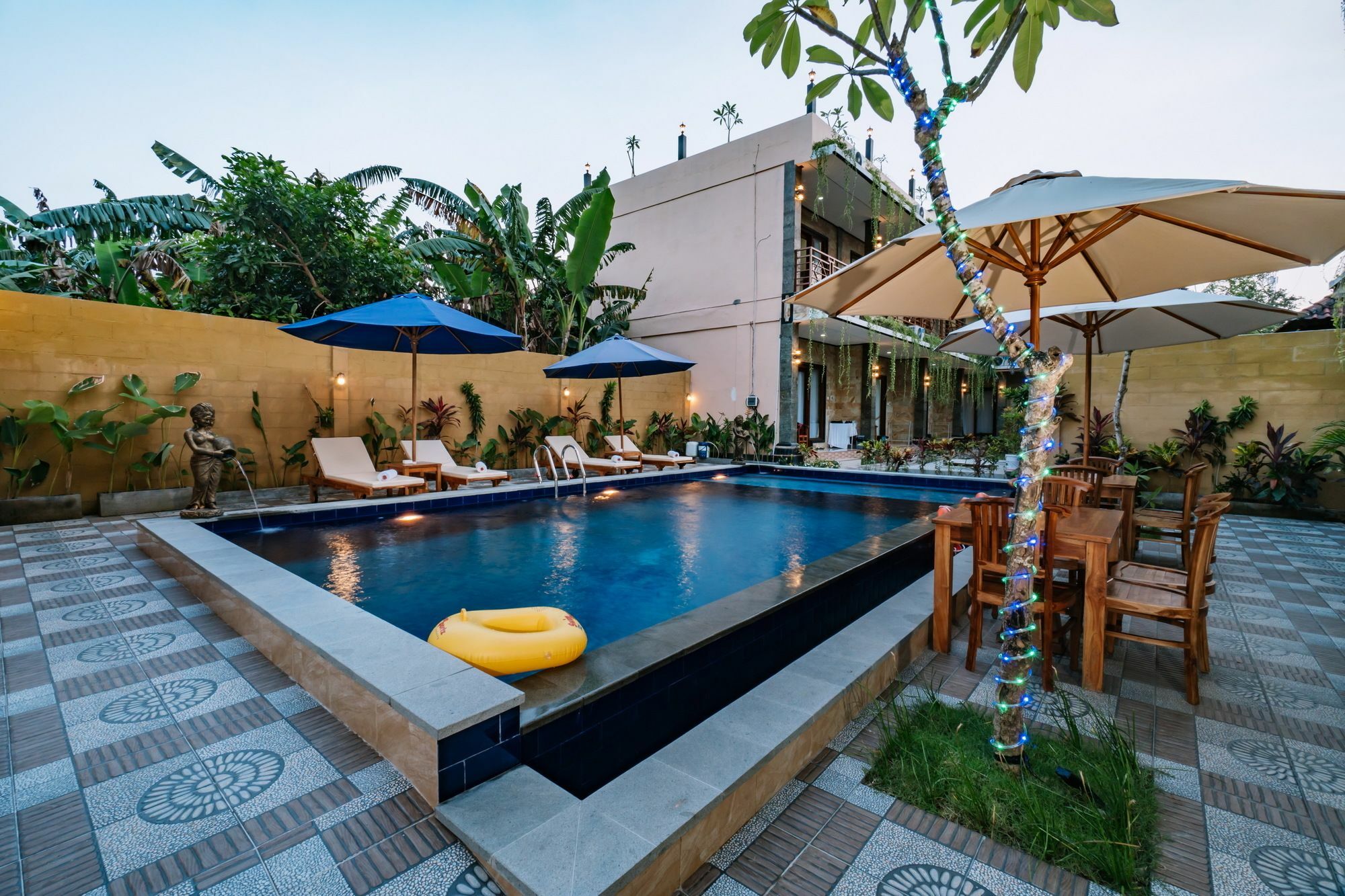 Sari Nusa Inn Нуса-Лембонган Экстерьер фото